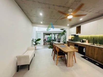 Cho thuê nhà 3 tầng 4 phòng ngủ đường nguyễn quý anh,ngũ hành sơn