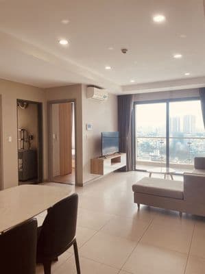 Hiếm cho thuê the gold view – 2pn 2wc, có ban công giá ***