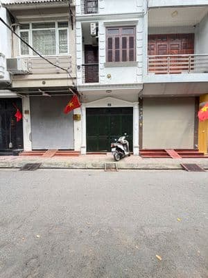CHÍNH CHỦ CHO THUÊ NHÀ NGUYÊN CĂN 4T 43m2, oto đỗ trước cửa