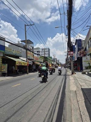 tiền Lê Văn Thọ : 6.35x 20 sử dụng 135m, giá 36tr/th