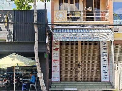 Cho Thuê Mặt Bằng Tầng Trệt