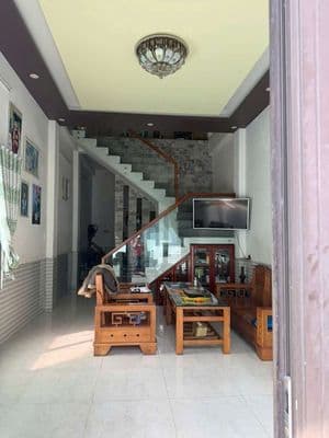 Nhà 2tầng k ô tô - đg tô hiệu