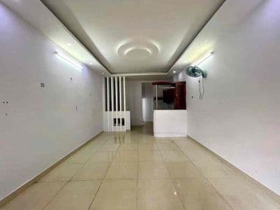 Nhà mới 4,5*12m 2lầu 2pn 3wc 1/ quang trung