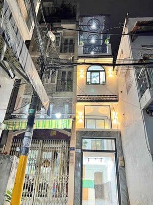 Nhà gấp bán
