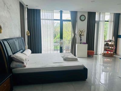 Cho thuê biệt thự quận 9 căn góc nhà đẹp ở ngay