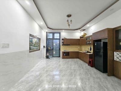 Cho Thuê Nhà 4 Tầng KĐT Hoàng Long Nha Trang 7 Phòng Ngủ