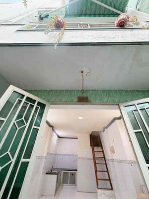 Nhà bán Tôn Đản Q.4