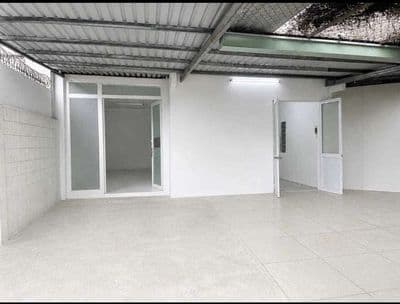 Kho văn phòng 10×20m gần Gigamall, HBC