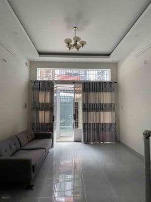 Nhà 2 tầng cho thuê giá rẻ