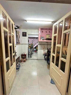 Q11 -2pn - đang sơn sửa lại mới