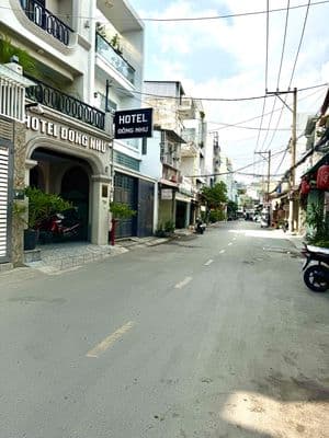 Nhỉnh 4 Tỷ Có Ngay Nhà Gần Sân Bay | 34m2 Hẻm sạch đẹp - Sổ vuông vức