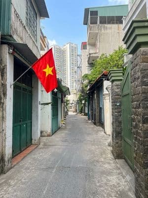 Bán nhà cũ hẻm thông 4m bùi minh trực, xây dựng cao tầng, 4m x 20m,shr