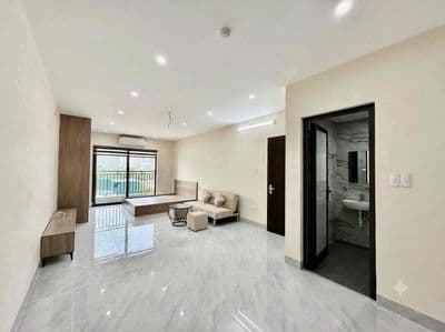 Studio full đồ siêu rộng rãi ô tô đỗ cửa ngay lotte mall tây hồ