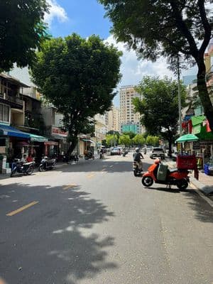 BĐS KHAN HIẾM ! Nhà Mặt tiền Nguyễn Cảnh Chân | DT: 3 X 11m- 4 tầng