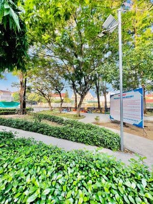 Cho Thuê Nhà Ngay Cầu An Lộc DT 4,5x23m 1Trệt 2Lầu 4Pn 4Wc Sân Thượng