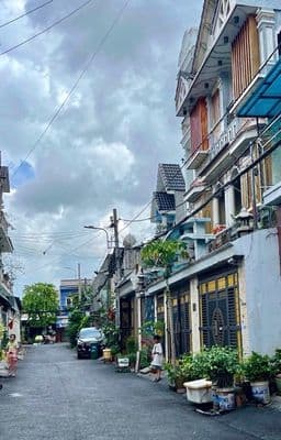 Bán nhà hẻm xe hơi gần cv Làng Hoa Nguyễn Văn Khối Gò Vấp, 60M2, 5.99t