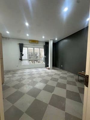 Cho thuê nhà Cửa Bắc, 50mx4p khép kín gần THPT Phan Đình Phùng