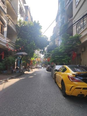 Bán nhà Phân lô Cầu Giấy 65m2, 5 tầng, thang máy, ô tô tránh, kinh doa