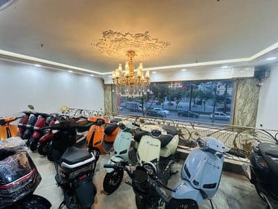 Bán Tòa Building Mặt Phố Ngô Gia Tự, Long Biên, 7 Tầng Thang Máy