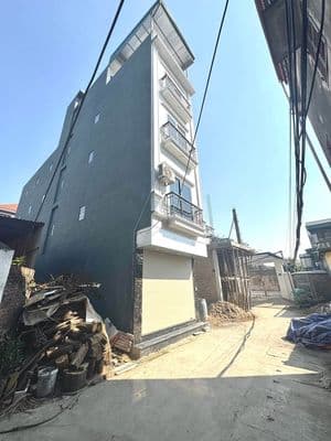 Bán nhà Đại Học Thành Đô 40m2 oto đỗ cửa, nhà mới xây 6 tỷ