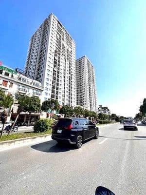Nhà phố 7 tầng thang máy Long Biên, đường 40m, kinh doanh