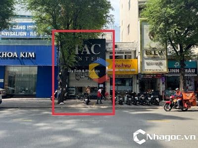 Spa - nha khoa MT 96 Tôn Thất Tùng, Q1. Dt: 5,2x20m, Kc: trệt 1 lầu