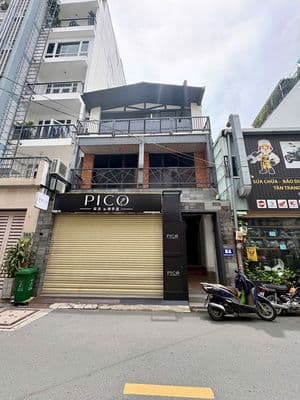 Nhà hàng - cafe 8 Nguyễn Bá Huân, Q2. Dt: 7x22m, Kc: trệt 2 lầu