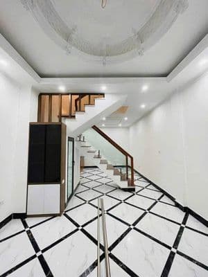 Cho thuê nhà nguyên căn 1295 Giải Phóng, Hoàng Mai, Hà Nội
