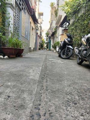 Bán nhà mới 3 tầng đường âu dương lân - giá 7.5 tỷ