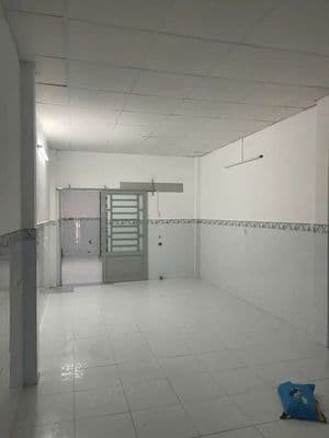 nhà thuê cạnh nhà thờ Thuận Phát,trần xuân soạn