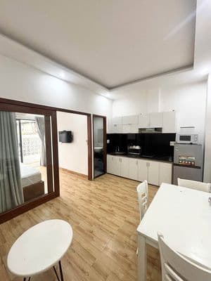 Cho thuê căn hộ 1PN gần biển Hồ Xuân Hương