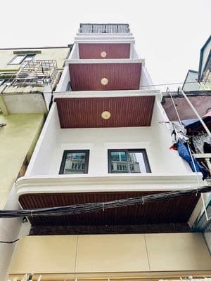Bán nhà Hào Nam, 40m2, 5 tầng thang máy, 10.x tỷ