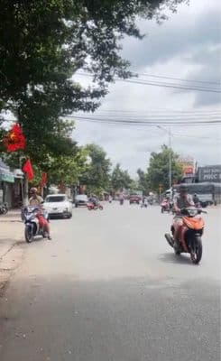 Nhà mặt tiền Nguyễn Thị Minh Khai, Dĩ An, hơn 6 tỷ