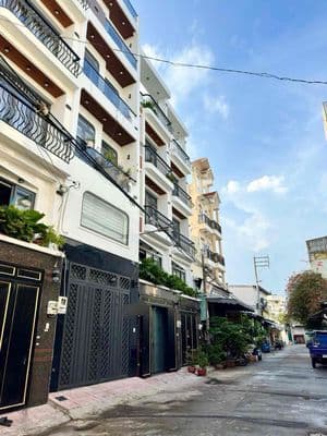 Quá ngon ‘ hẻm 8 m 5 tầng 4 x 19 m giá 8 x xíu tl cho khách trả là b
