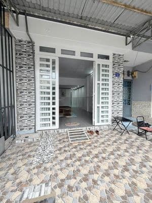 Nhà trệt lửng mặt tiền đường số 6B KDC Hiệp Thành 2