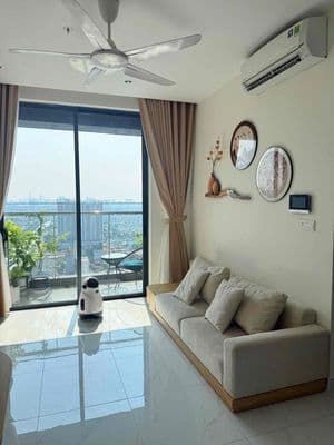 Cho thuê nhanh căn 2pn nhà trống The Pegasuite quận 8 - ở liền