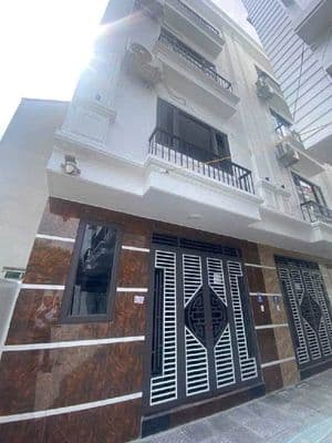Bán nhà 33m2 Yên Nghĩa, gần bến xe, 5 tầng mới