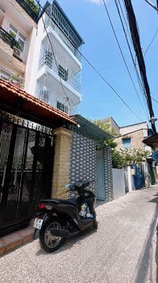 Bán căn hộ dịch vụ Đoàn Văn Bơ, Q4, thu nhập 45tr/th