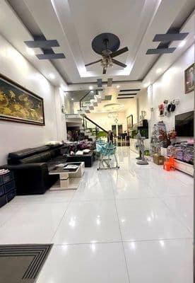 Bán nhà 80m2 Huỳnh Tấn Phát, TT Nhà Bè, TP.HCM - 8.3 tỷ