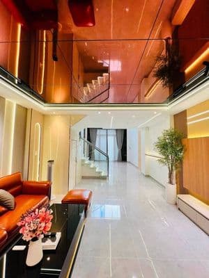 Nhà 5 tầng Phạm Văn Bạch, Tân Bình, 8 tỷ