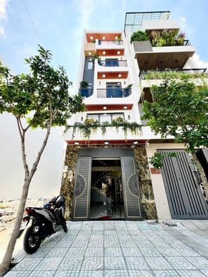 Nhà đẹp MT Thạnh Lộc 31, Q12, 7.4 tỷ