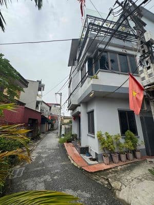 Bán nhà lô góc Đông Dư - Gia Lâm 60m 6 phòng ngủ 9 tỷ