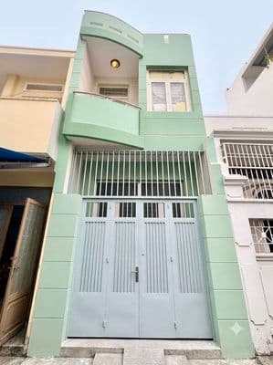Nhà 41m2 Bình Thạnh, 3 tầng, có sân thượng, xe hơi tránh