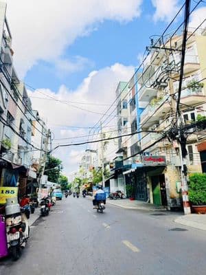 Bán nhà hẻm xe hơi thông Gò Vấp