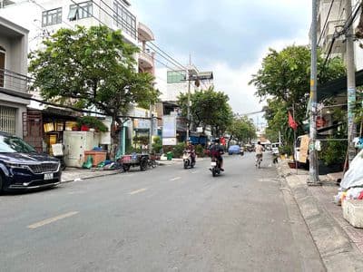 Bán nhà MTKD gần chợ Tân Hương, 60m2, 2 tầng, dưới 7.2 tỷ