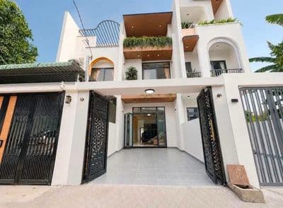 Bán nhà Phú Mỹ 1 trệt 2 lầu, 4.2x19m, gần chợ, trường học