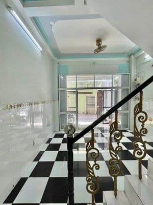 Cho thuê nhà trệt lầu hẻm 5 Nguyễn Việt Hồng, Cần Thơ