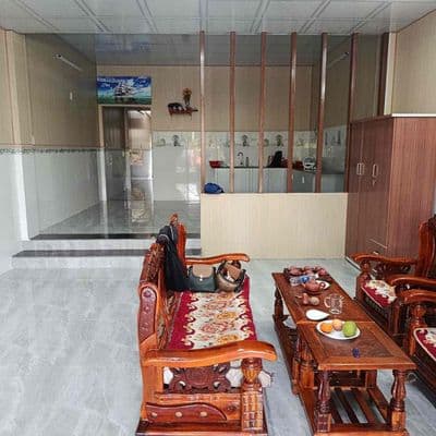 Tôi cc cần bán nhà mới xây, chưa ở. Kiệt 143 Thành Vinh 10