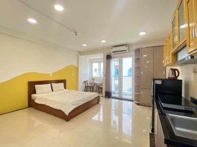 Cho thuê căn hộ studio có ban công gần biển