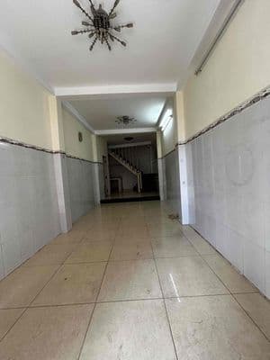Nhà rộng HXH Trần Xuân Soạn 2 lầu 2pn2wc